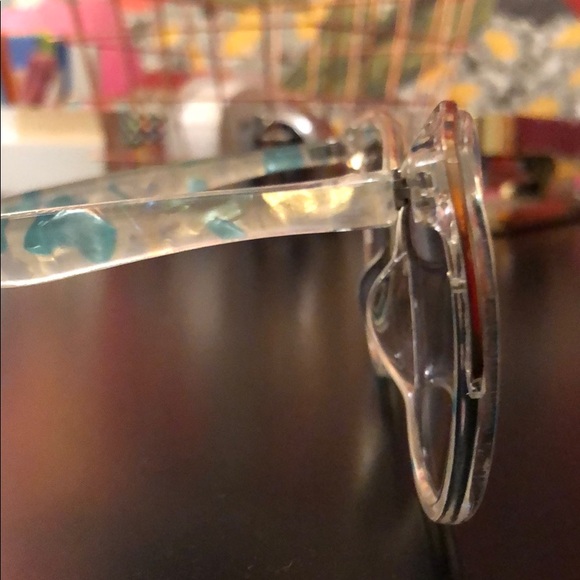 Free People sunglasses - Picture 4 of 8